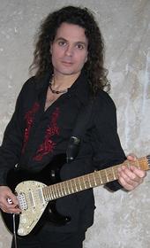 Vinnie Moore