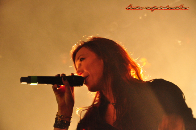 et Chaos Heidi au chant !