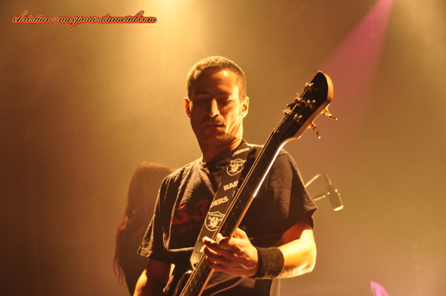 Christophe Babin à la basse...