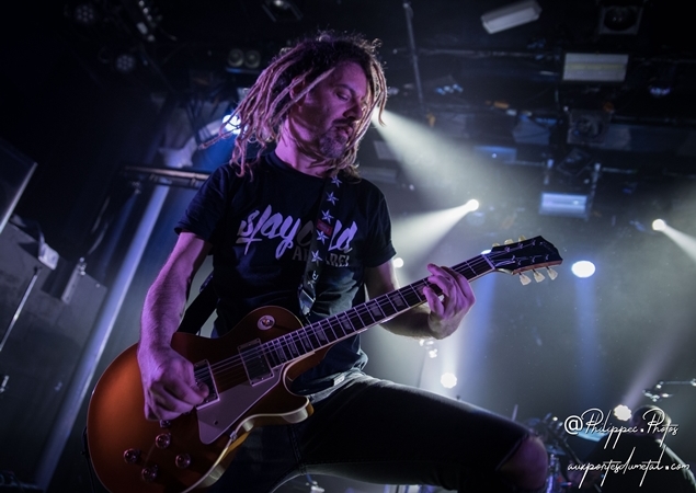 MassHysteria-OmegaLive2019-05.jpg