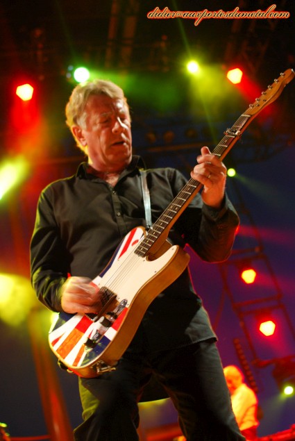 AmpItUp2012StatusQuo