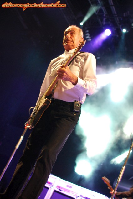 AmpItUp2012StatusQuo