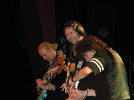 Live Report - Mr Big